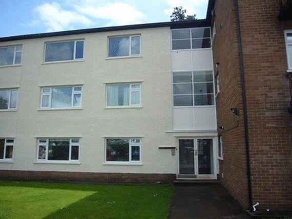 2 bedroom Flat to re...